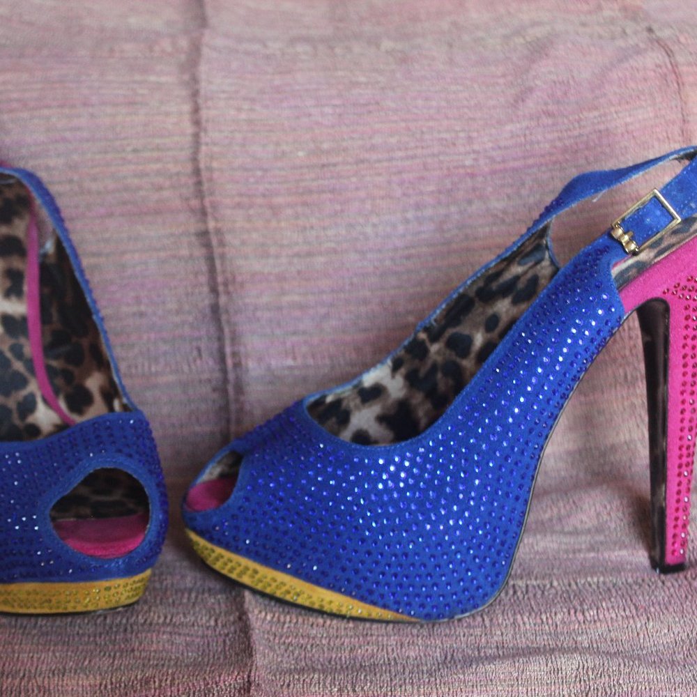 Betsy Johnson Alexii Platform Pumps